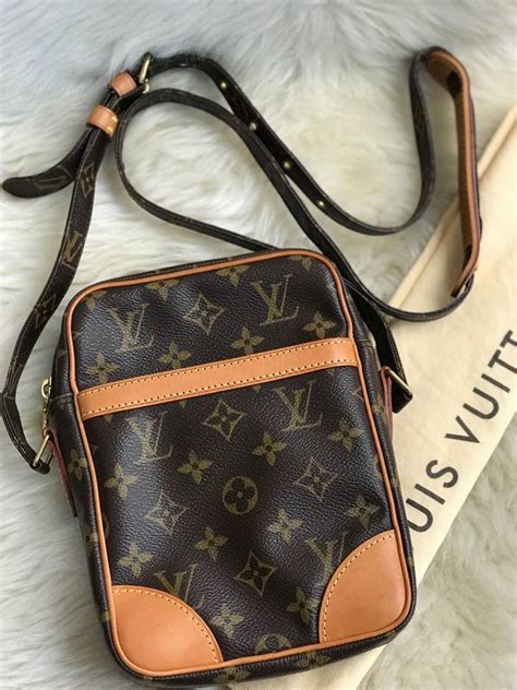 louis vuitton danube sling bag